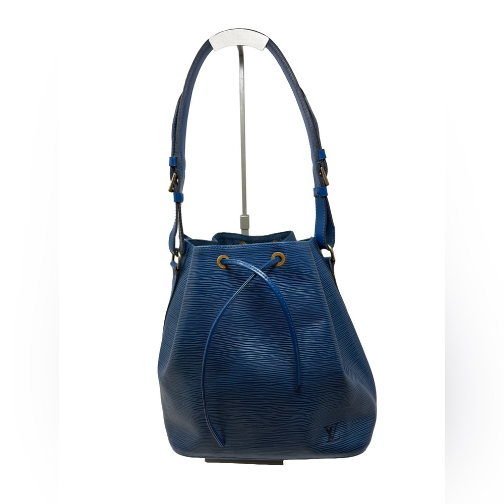Authentic LOUIS VUITTON Epi Petite Noe GM Drawstring Bag